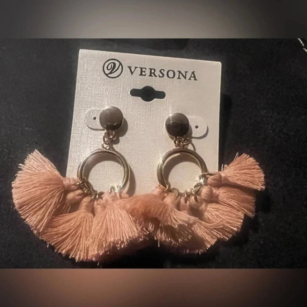 Versona Adobe Rose Peach Fringe Dangling Earrings